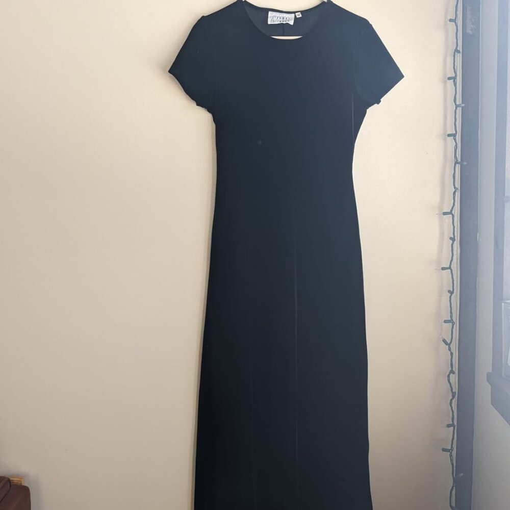 Marian and Maral Black Velvet Vintage Dress Size M